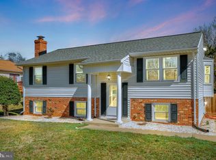 713 Shamrock Dr, Fredericksburg, VA 22407