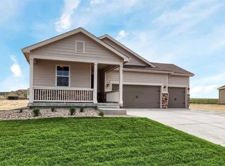 5611 En Joie Pl, Elizabeth, CO 80107