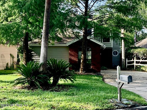 2nd image of 8038 Copperfield Cir S