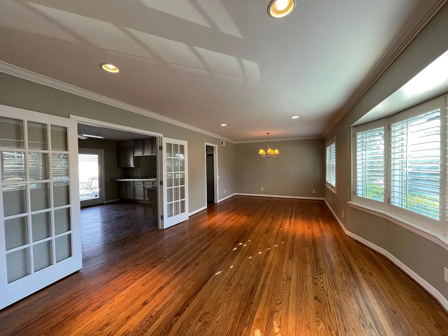 3 bed, 1676 sqft, $3,195 — Photo 4