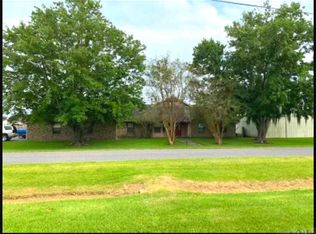401 Eagle Dr, Raceland, LA 70394