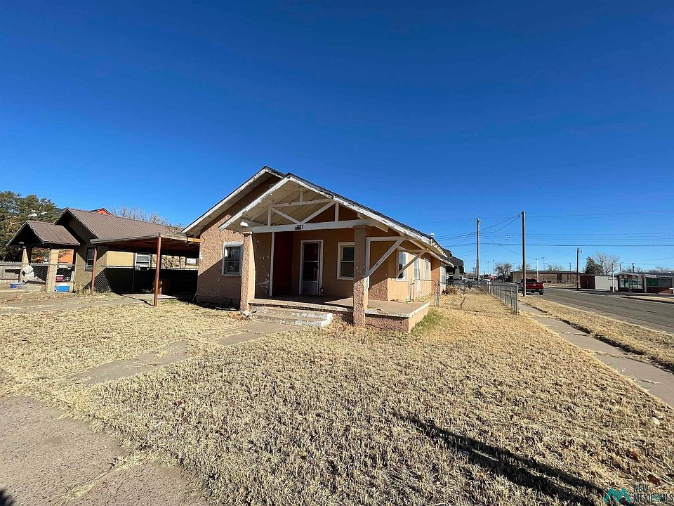 1st image of 321 S Avenue A