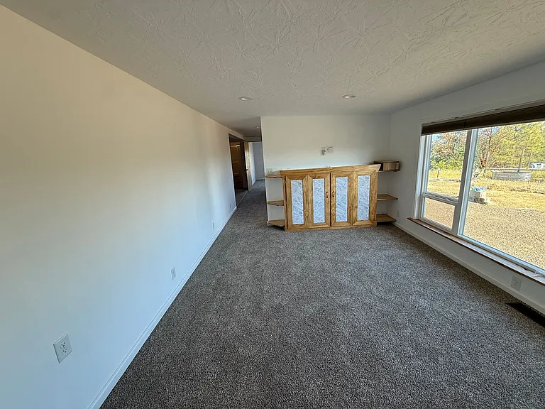 4312 Beagle Rd — Photo 10