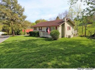 452 Lee Rd, Clyde, NC 28721