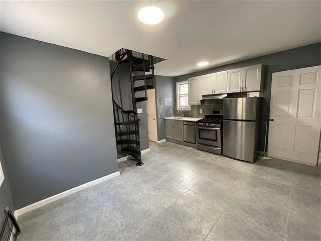 1st image of 11124 169th St