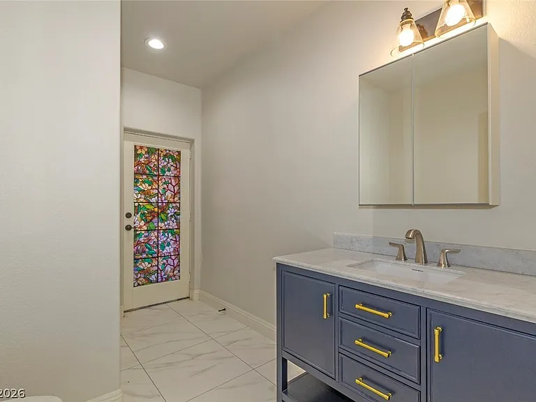 60 E Levi Ave — Photo 31