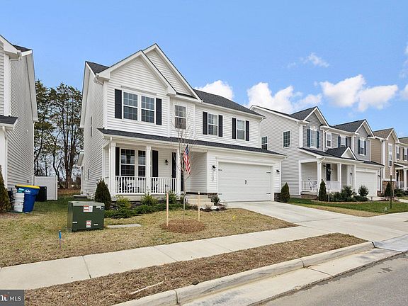 3rd image of 11522 Bluestem Way