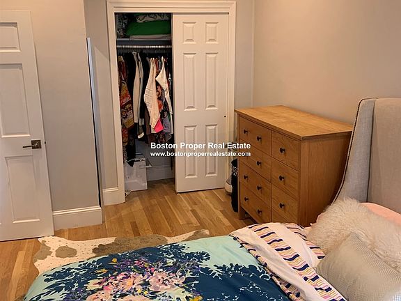 827 Boylston #302 Boston - Back Bay Unit Photo 4