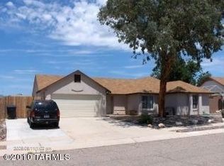 4650 W Condor Dr, Tucson, AZ 85742