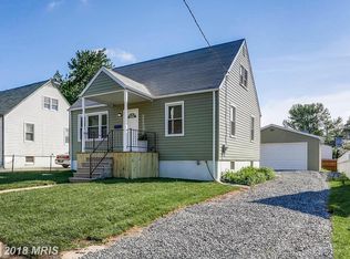 7 Forest Rd, Middle River, MD 21220