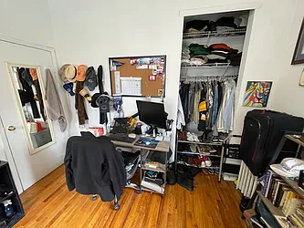 Rented by R New York