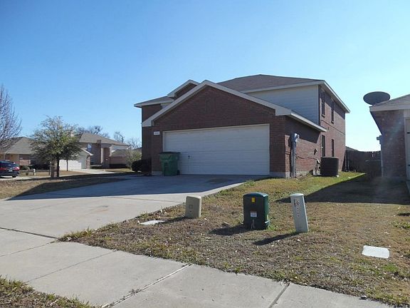 2nd image of 1101 Grace Dr