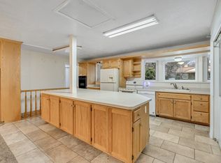 2862 E Pamela Dr, Cottonwood Heights, UT 84121