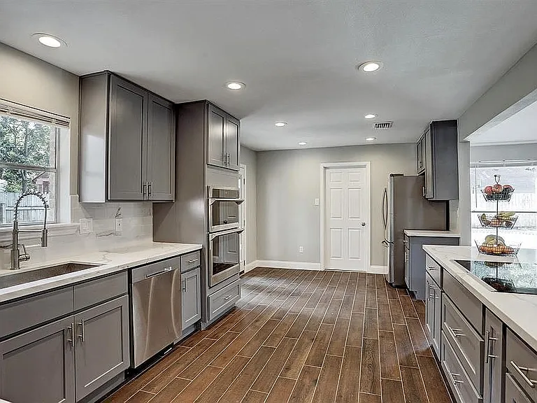 903 Crossroads Dr — Photo 14