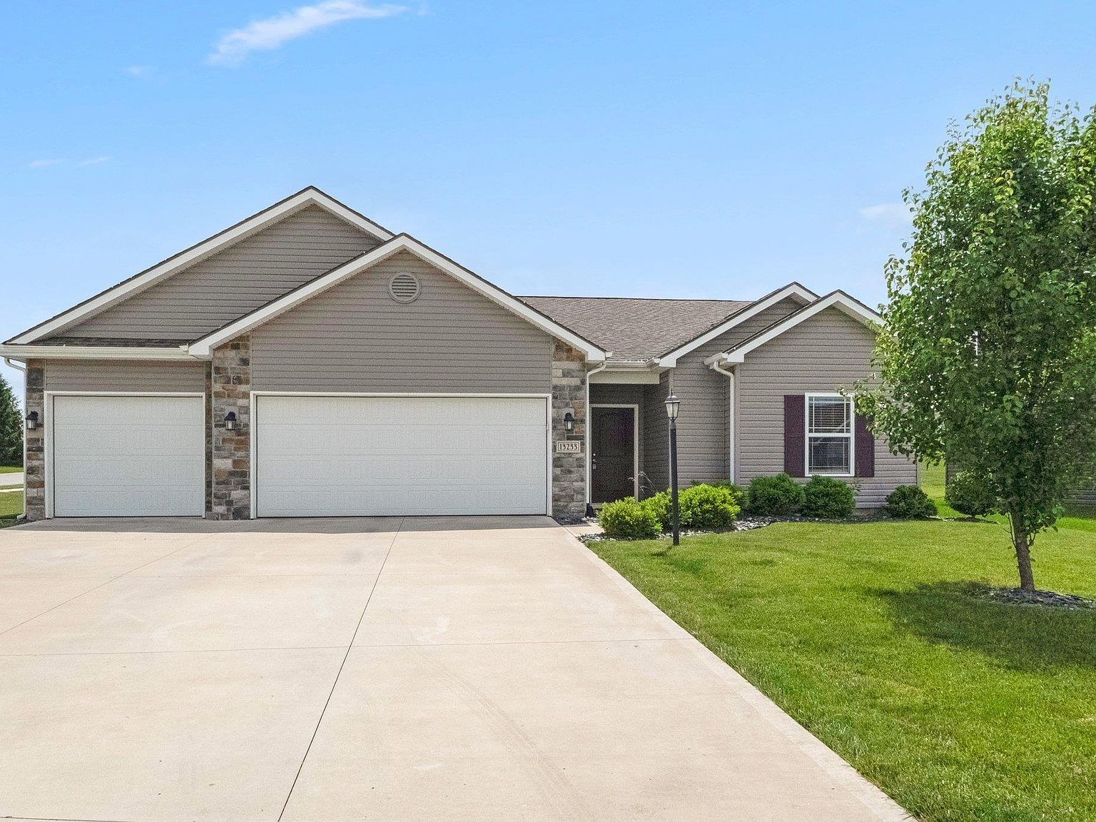 13233 Mera Cv, Fort Wayne, IN 46814 | Zillow