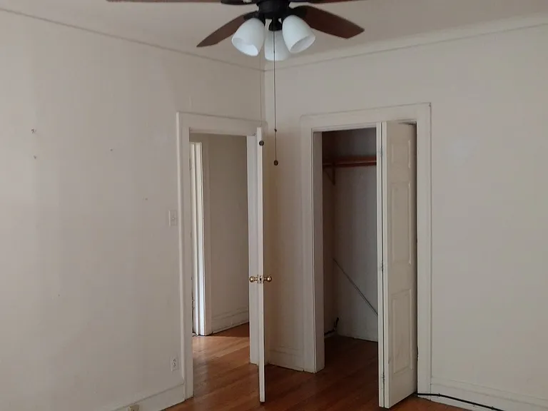 2631 W Ainslie St #1 — Photo 13