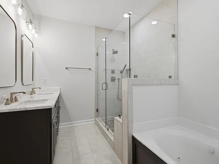 89 W Carolina Ave — Photo 22