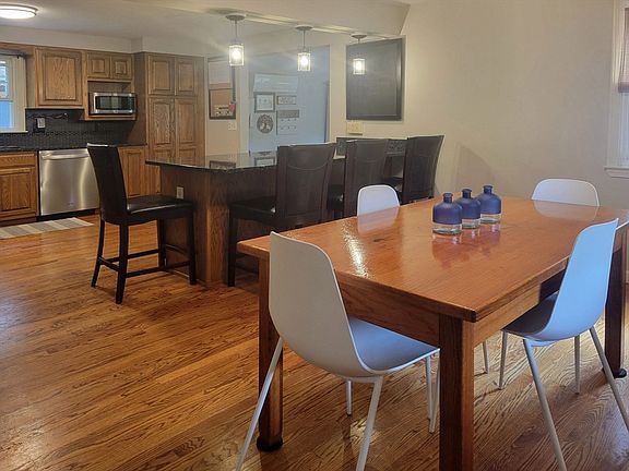 5th image of 15 Laro Cir