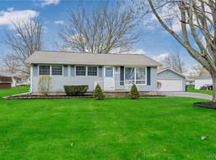 2936 Walck Dr, North Tonawanda, NY 14120