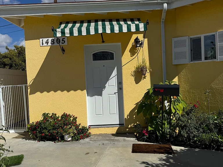 Private entrance