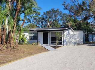 231 W Cornelius Cir, Sarasota, FL 34232