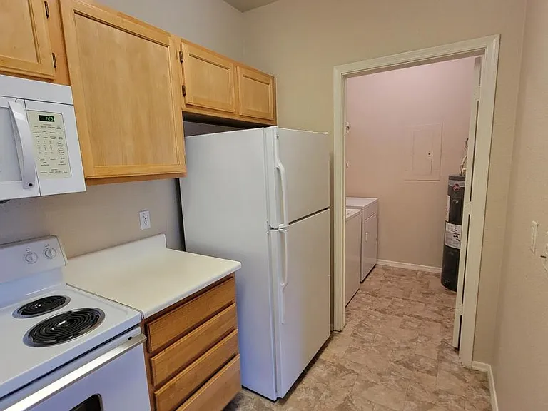 5401 E Van Buren St #2079 — Photo 3