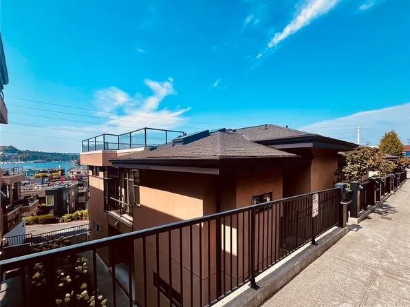 80 E Roanoke Street #9, Seattle, WA 98102