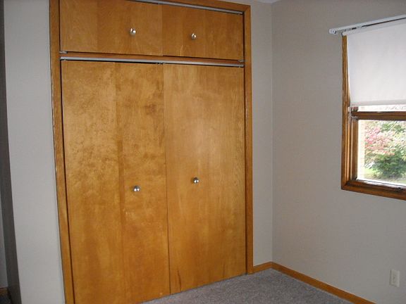 2nd image of 655 W Highland Ave
