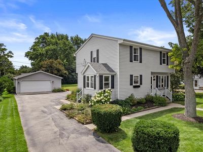 8101 West Cold Spring ROAD, Greenfield, WI, 53220