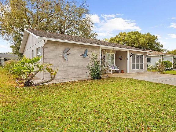 4th image of 8030 Gleneagle Dr