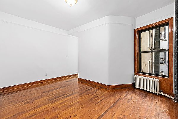 1st image of 56 Macdougal St APT 13