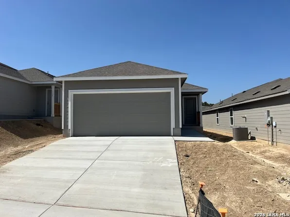1115 Leicht Dr, Kerrville, TX 78245