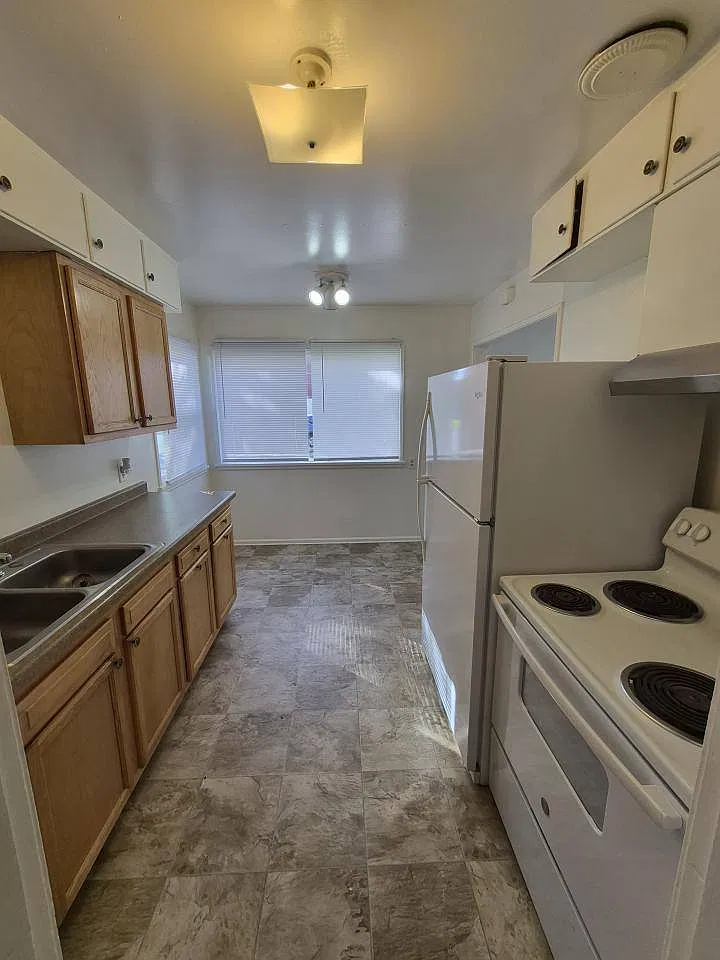 1415 Ave B in Billings, MT 59102 — Photo 3