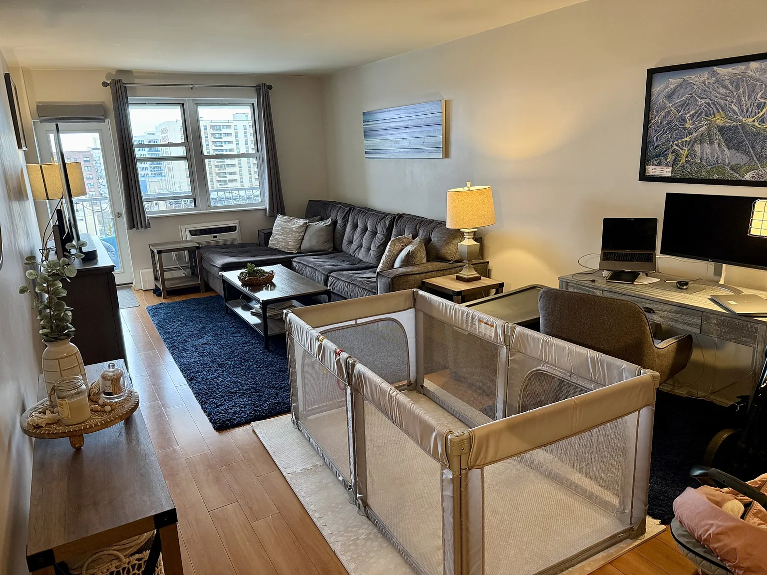 1 bed, 900 sqft, $2,700 — Photo 2