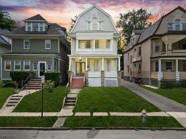27 Glenwood Pl, East Orange City, NJ 07017