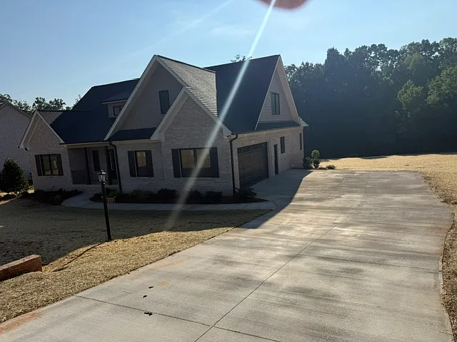 8505 Aventine Hill Dr — Photo 33