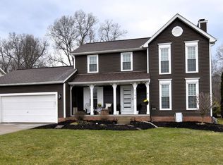 8394 Shorthorn Dr, Northfield, OH
