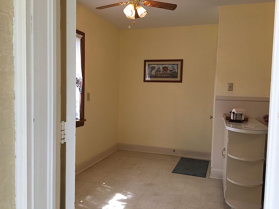 Breakfast nook