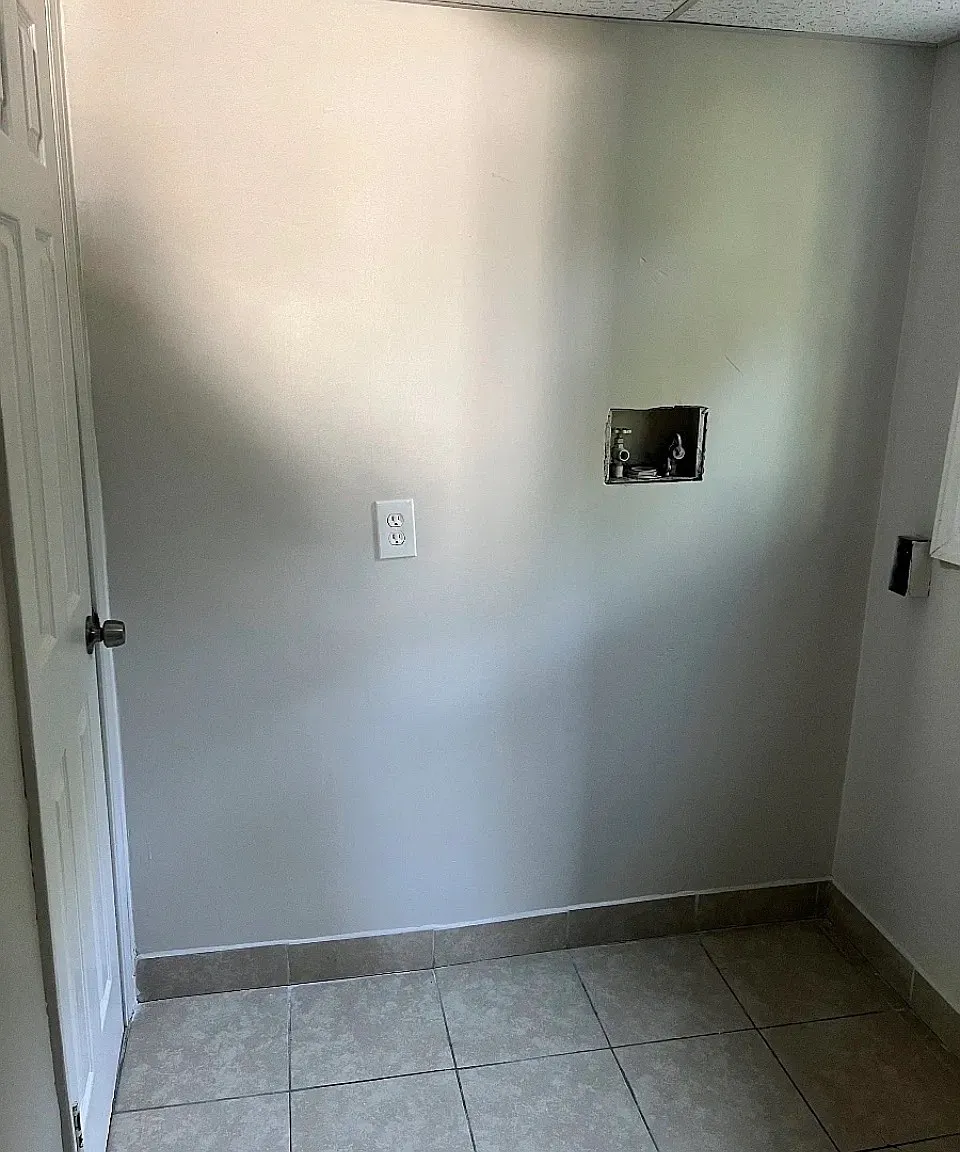 1118 Clinton Road - 1 — Photo 3