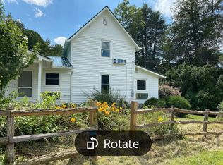 50 Hampton Place Rd, Whittier, NC 28789