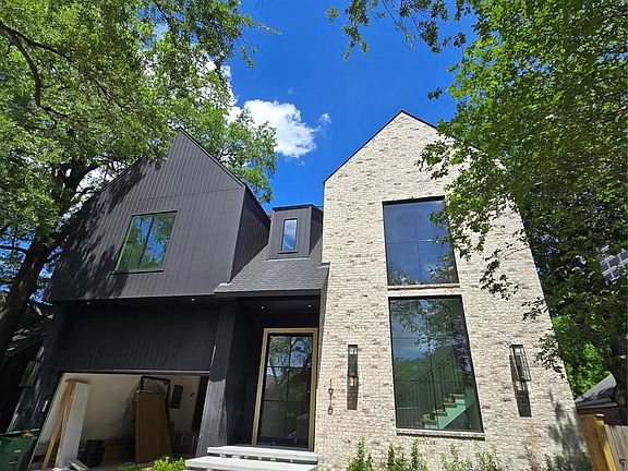 2nd image of 1916 Addison Rd