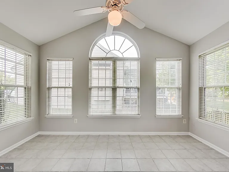 43537 Clivedon Ct — Photo 15