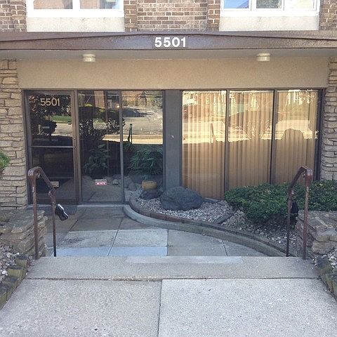 1st image of 5501 Lincoln Ave Unit 209