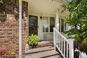 1st image of 318 Maine Street
