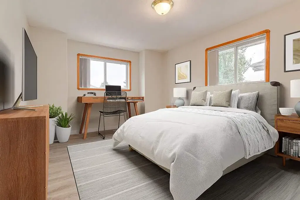Halman Heights Townhomes — Photo 4