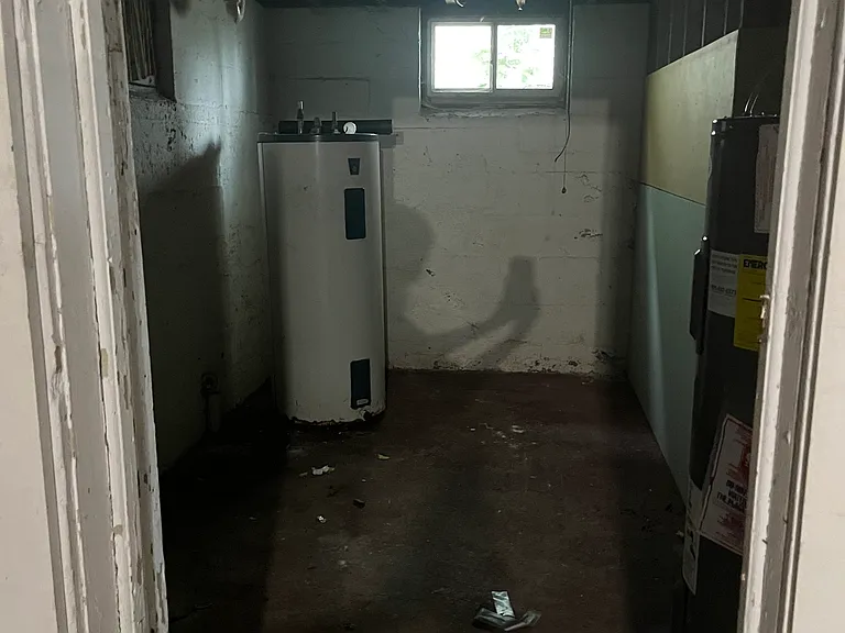 415 Putnam St #1 — Photo 3