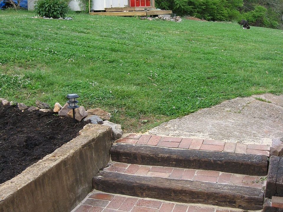 2nd image of 1809 Lenland Ave
