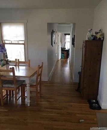 2nd image of 143 School St