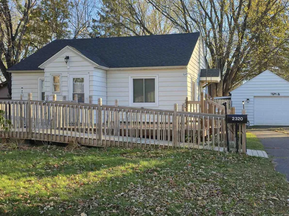 2320 Selmser Ave, Cloquet, MN 55720