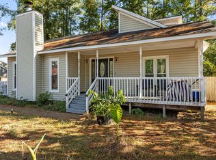 405 Offing Dr, Fayetteville, NC 28314